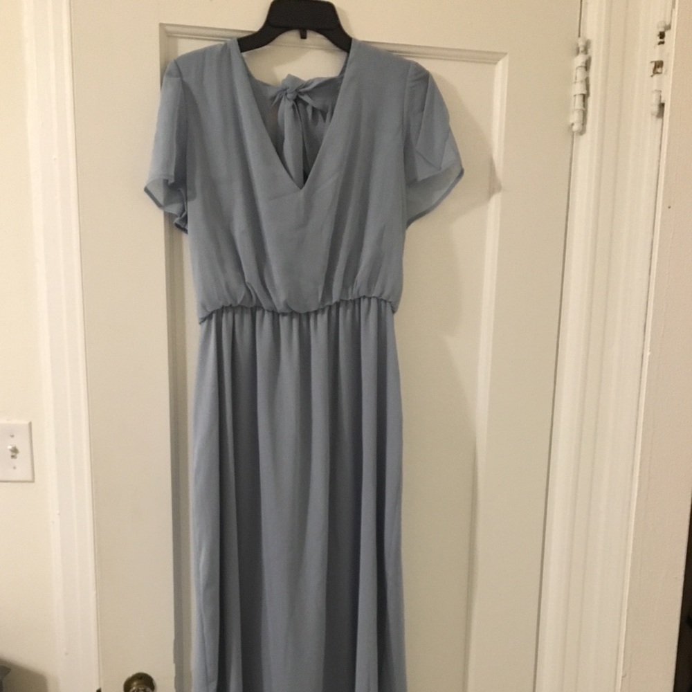 Blue floor length dress, never been worn, tags